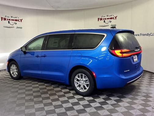 2026 Chrysler Pacifica L