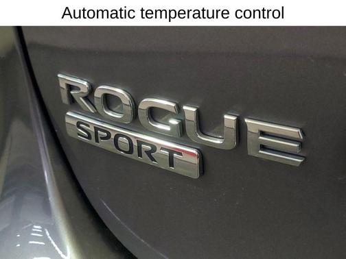 2020 Nissan Rogue Sport SV