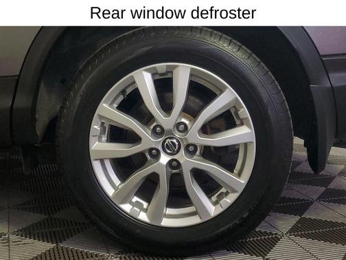 2020 Nissan Rogue Sport SV