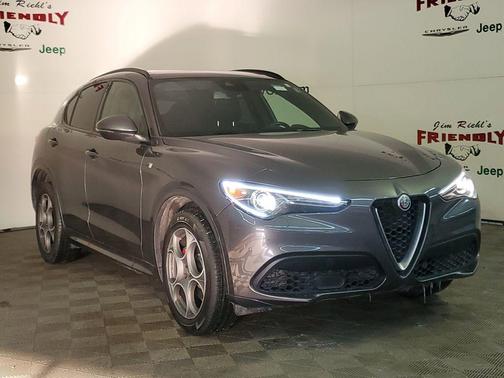 2023 Alfa Romeo Stelvio Ti