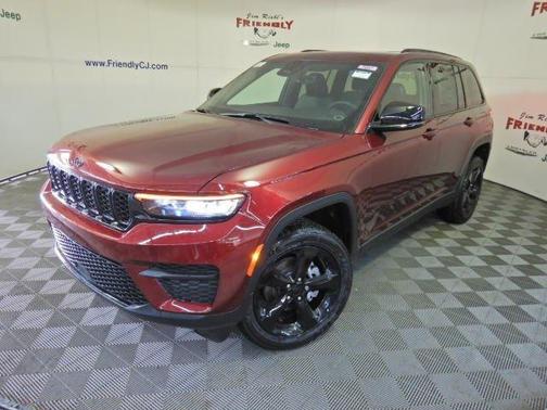 2025 Jeep Grand Cherokee Altitude
