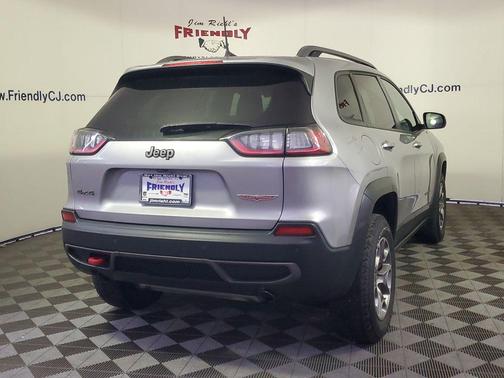 2020 Jeep Cherokee Trailhawk