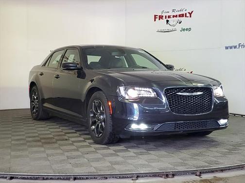 2018 Chrysler 300 S