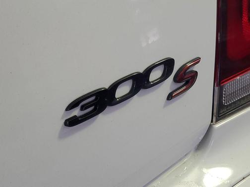 2021 Chrysler 300 S