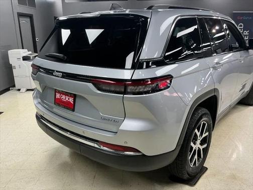2024 Jeep Grand Cherokee Limited X