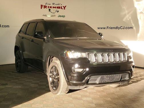 2021 Jeep Grand Cherokee Laredo