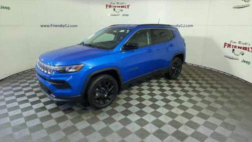 2022 Jeep Compass Latitude Lux