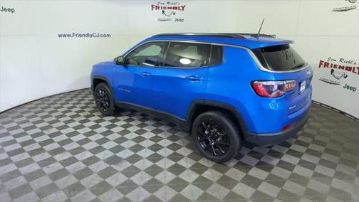 2022 Jeep Compass Latitude Lux