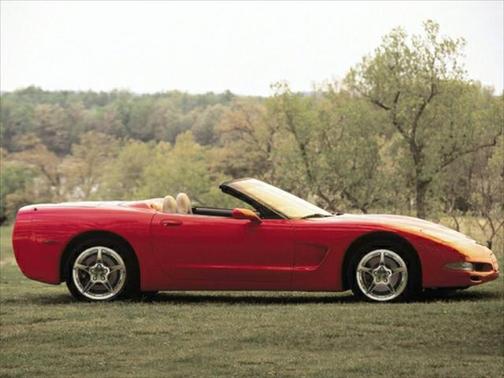 2000 Chevrolet Corvette Base