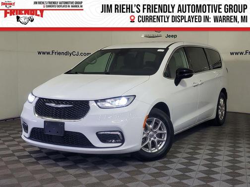 2024 Chrysler Pacifica Touring L