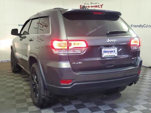 2018 Jeep Grand Cherokee Laredo E