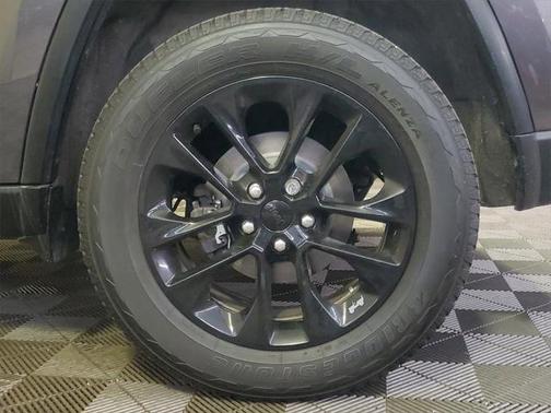 2018 Jeep Grand Cherokee Laredo E
