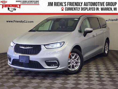 Silver Mist Clearcoat 2023 Chrysler Pacifica Touring L
