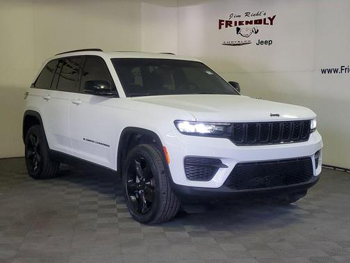2023 Jeep Grand Cherokee Altitude