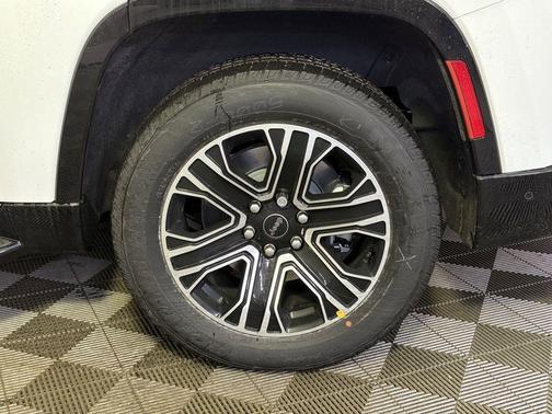 2026 Jeep Grand Wagoneer 4x4