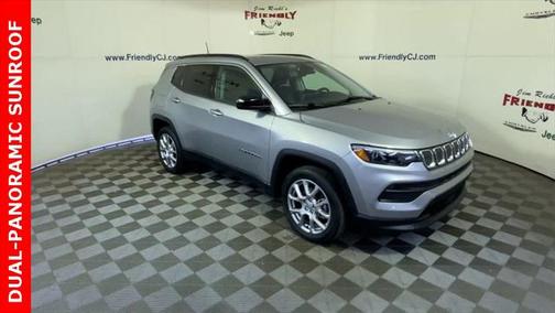 2022 Jeep Compass Latitude Lux