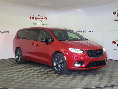 2026 Chrysler Pacifica L