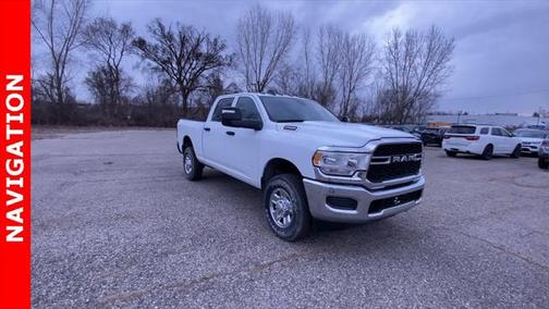 2024 RAM 2500 Tradesman Crew Cab 4x4 6'4' Box