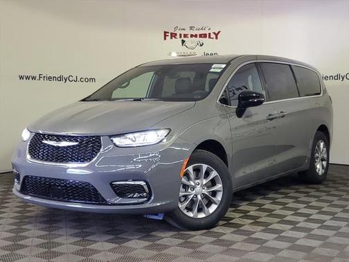 2025 Chrysler Pacifica L