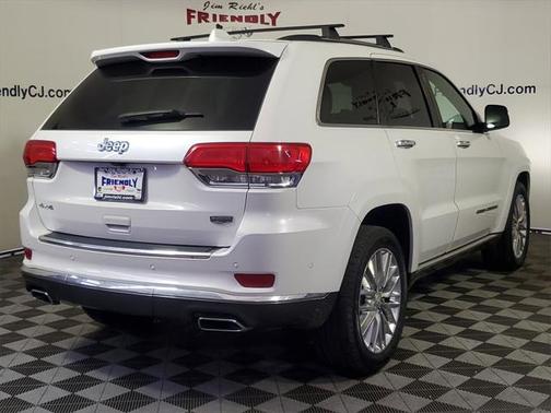 2017 Jeep Grand Cherokee Summit