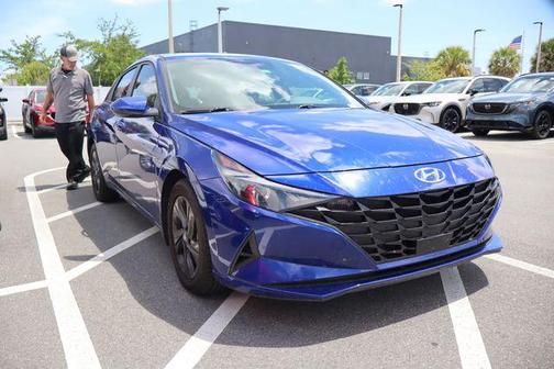 Intense Blue 2022 Hyundai ELANTRA SEL