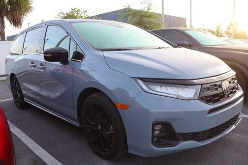 Sonic Gray Pearl 2025 Honda Odyssey Sport-L
