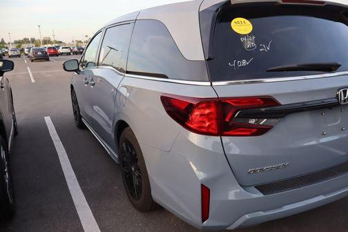 Sonic Gray Pearl 2025 Honda Odyssey Sport-L