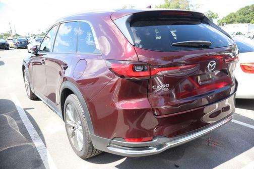 Soul Red Crystal Metallic 2024 Mazda CX-90 3.3 Turbo Premium Plus