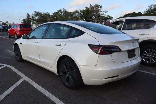 Pearl White Multi-Coat 2021 Tesla Model 3 Standard Range Plus