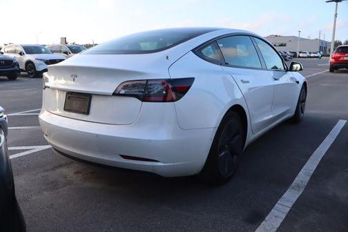 Pearl White Multi-Coat 2021 Tesla Model 3 Standard Range Plus