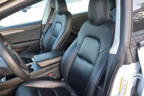 Pearl White Multi-Coat 2021 Tesla Model 3 Standard Range Plus