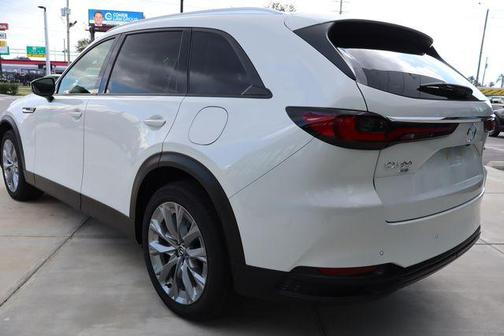 Rhodium White Premium 2026 Mazda CX-90 3.3 Turbo Preferred
