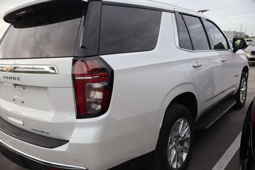 Iridescent Pearl Tricoat 2023 Chevrolet Tahoe Premier