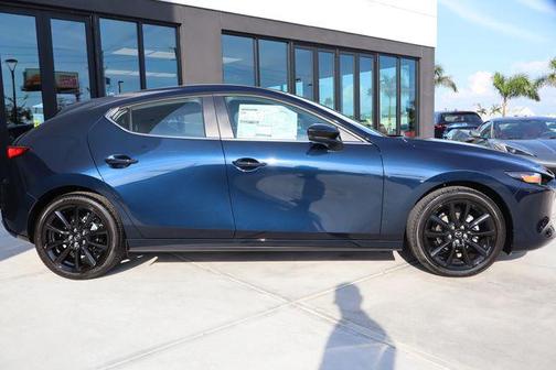 Deep Crystal Blue Mica 2026 Mazda Mazda3 2.5 S Select Sport