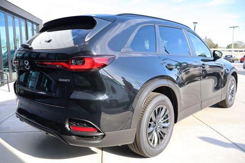 Jet Black Mica 2026 Mazda CX-70 3.3 Turbo Preferred