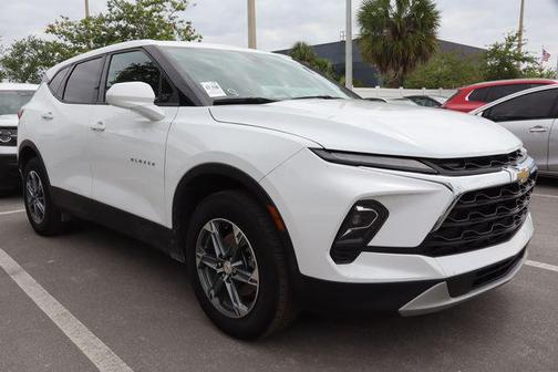 Summit White 2025 Chevrolet Blazer 2LT