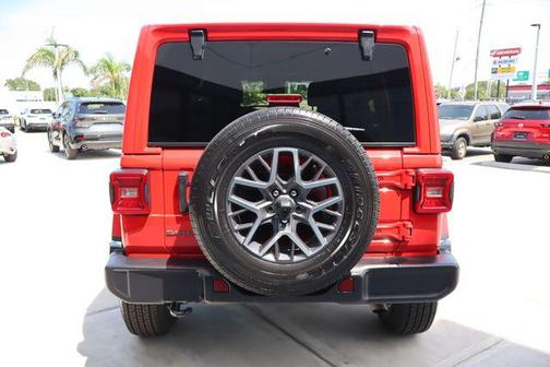 Firecracker Red Clearcoat 2025 Jeep Wrangler 4-Door Sahara 4x4