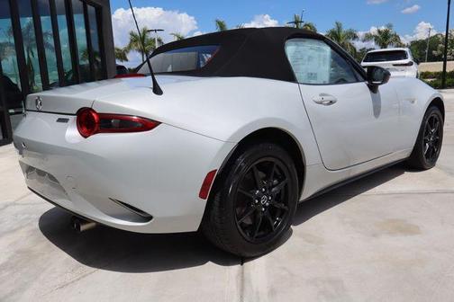 Ceramic White 2019 Mazda MX-5 Miata Sport