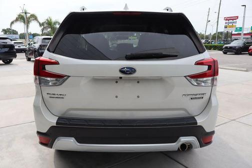 Crystal White Pearl 2020 Subaru Forester Touring