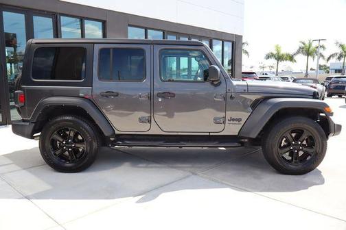 Granite Crystal Metallic Clearcoat 2022 Jeep Wrangler Unlimited Sport Altitude