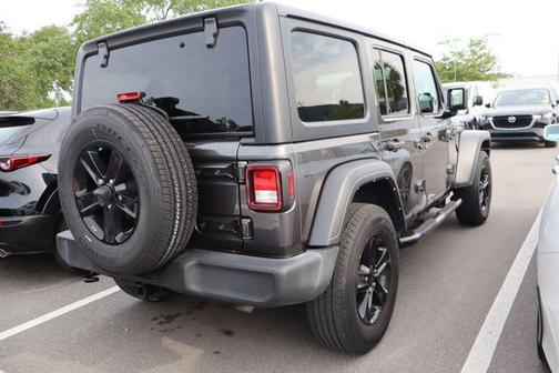 Granite Crystal Metallic Clearcoat 2022 Jeep Wrangler Unlimited Sport Altitude
