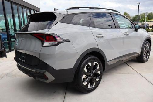 Wolf Gray 2023 Kia Sportage X-Line