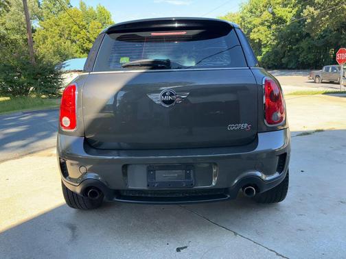 2011 MINI Cooper S Countryman Base