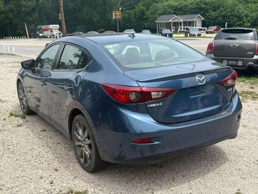 2018 Mazda Mazda3 Touring