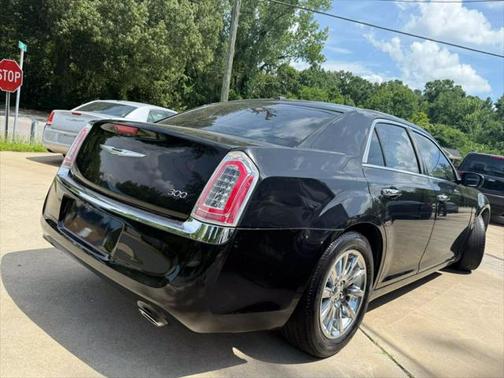 2012 Chrysler 300 Limited