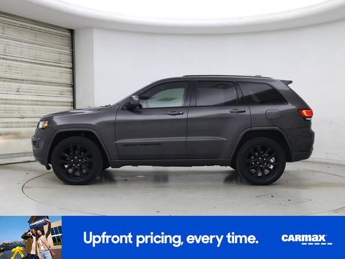 Gray 2019 Jeep Grand Cherokee Altitude