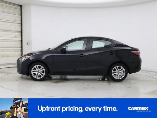 2017 Toyota Yaris iA 