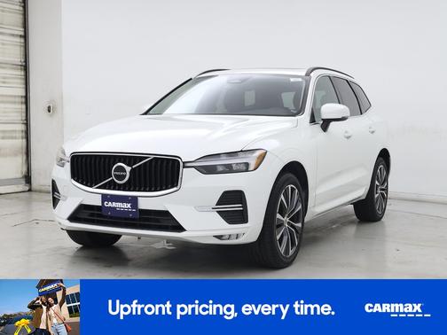 2022 Volvo XC60 B5 Momentum