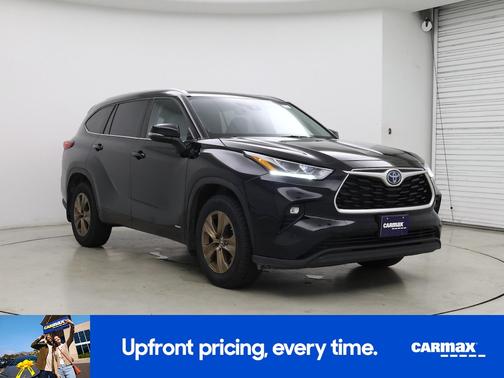 2022 Toyota Highlander Hybrid XLE Bronze