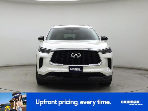 White 2023 INFINITI QX60 Sensory
